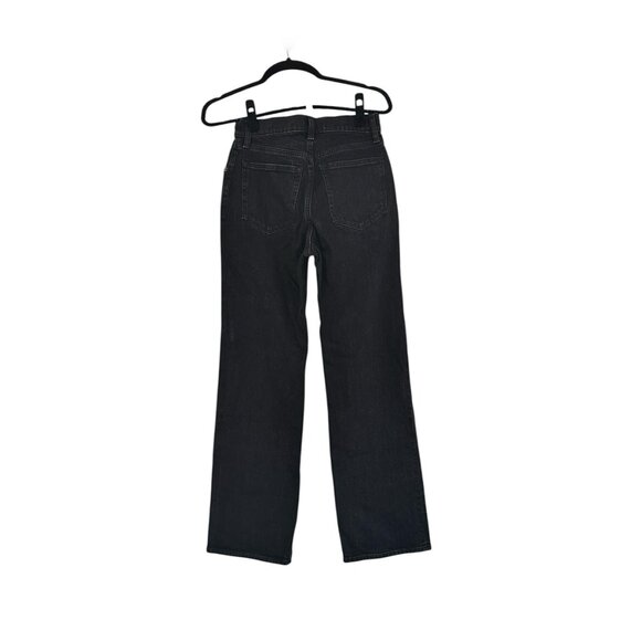 Abercrombie & Fitch High Rise 90s Relaxed Jean - Picture 10 of 10